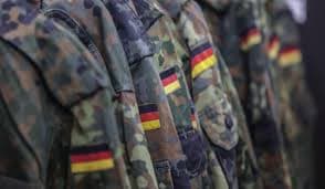Planul Germaniei pentru reintroducerea stagiului militar stârnește revoltă printre tineri