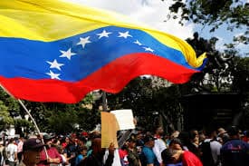 Motivul ascuns al intervenției SUA în Venezuela: Apărarea petrodolarului sau o operațiune anti-corupție?