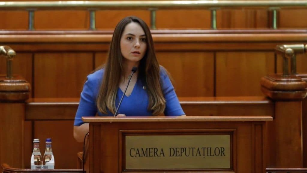 POT acuză un „furt politic” în Parlament: „Grupul parlamentar a fost confiscat pentru a o reduce la tăcere pe Anamaria Gavrilă”