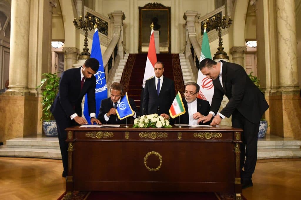 SUA și Iran negociază un posibil „Grand Bargain” pentru oprirea conflictului, potrivit New York Times