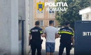 Un tânăr din Piscu a furat o mașină și a intrat în șanț