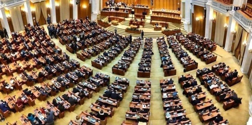 AUR își prezintă prioritățile legislative pentru noua sesiune parlamentară