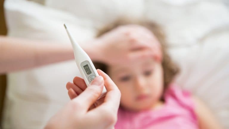 Val de viroze în rândul copiilor, confirmă medicii