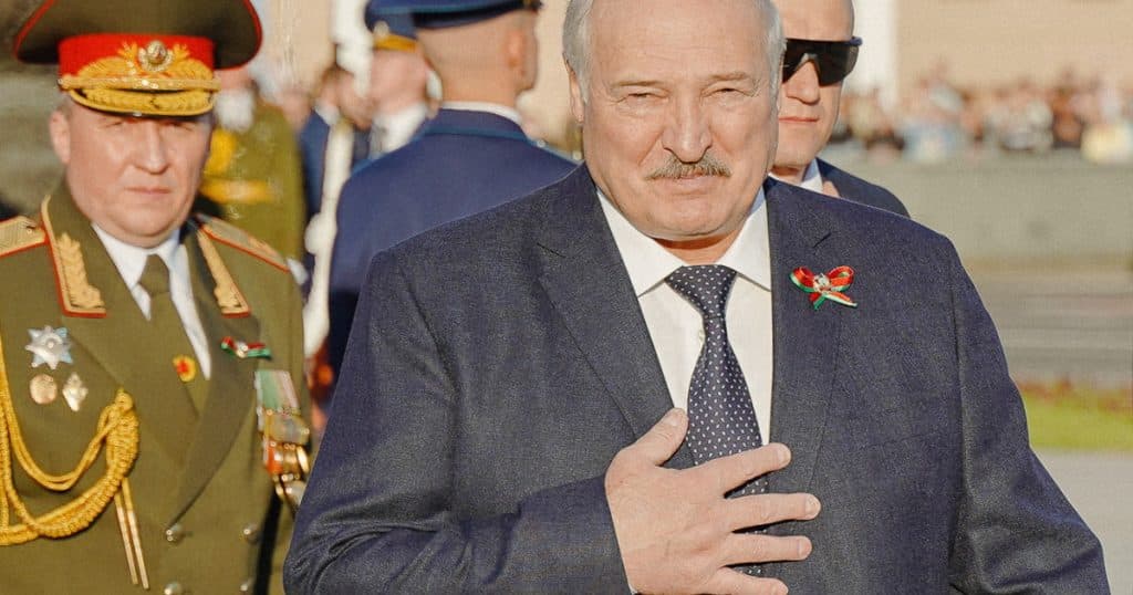 A început votul pentru alegerile prezidențiale în Belarus. Cel mai longeviv dictator din Europa este cotat cu un scor uriaș în sondaje.