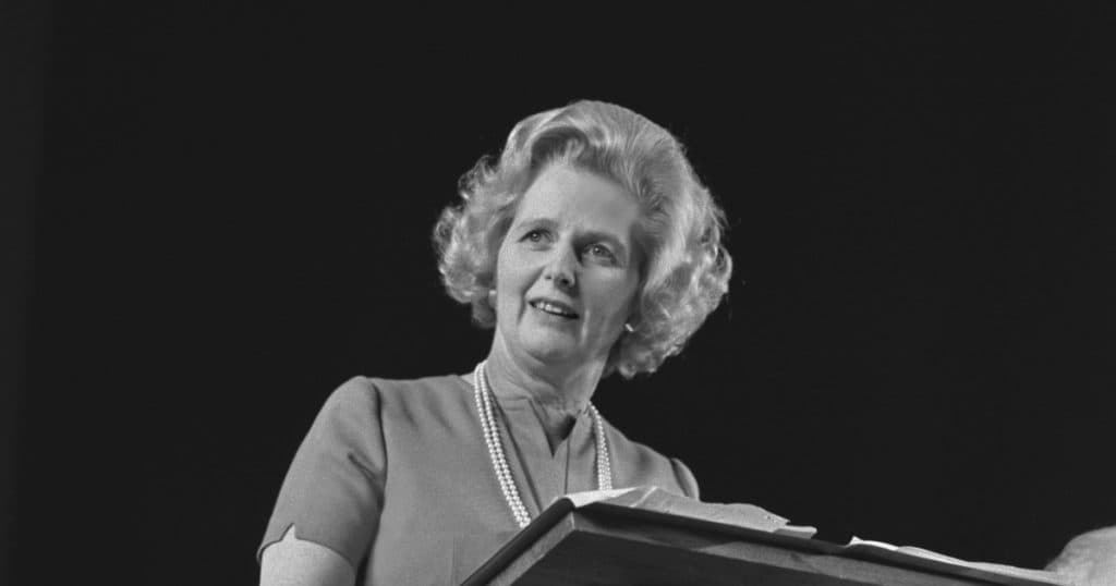 Actorul care a „învățat-o” pe Doamna de Fier. Margaret Thatcher a beneficiat de instruire în seducție, flirt și îmbunătățirea stilului vestimentar.