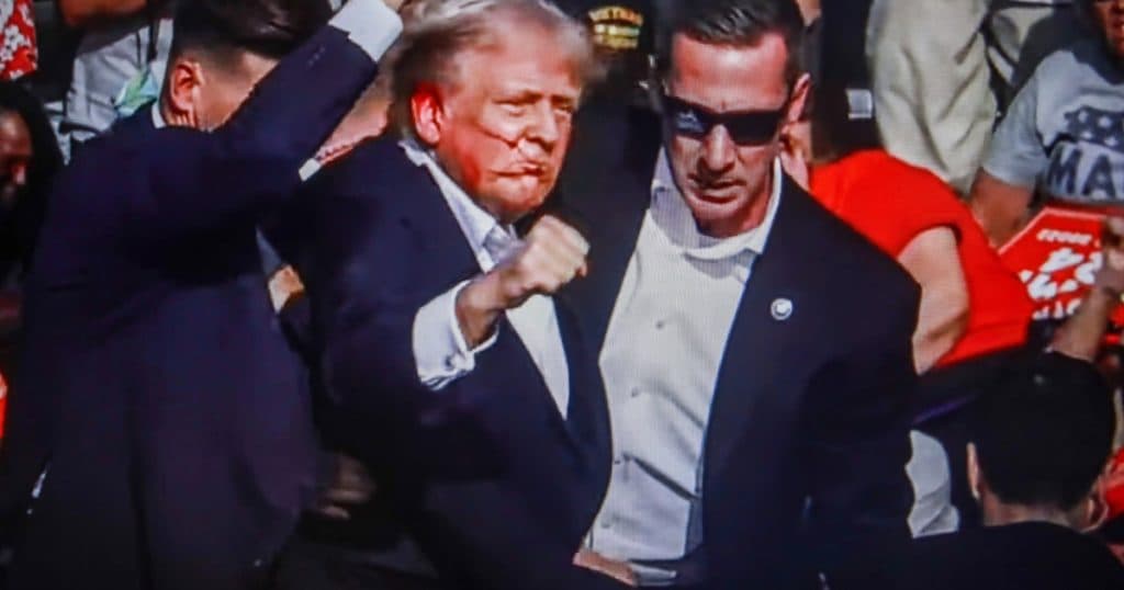Agentul care l-a protejat pe Trump în timpul tentativei de asasinare a fost desemnat oficial la conducerea Serviciului Secret.