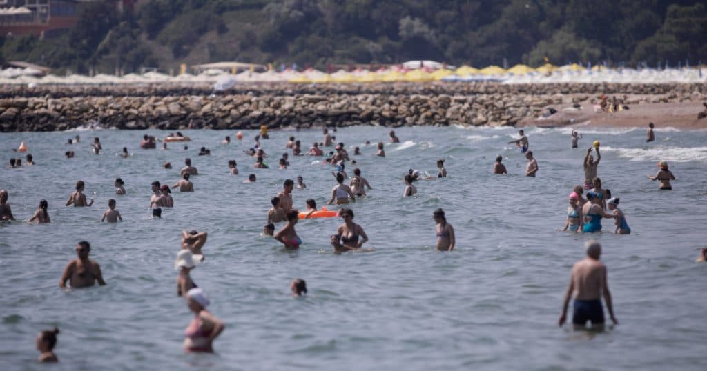 ANAT se opune posibilei eliminări a voucherelor de vacanță. „Nu omorâți găina care dă ouă de aur”