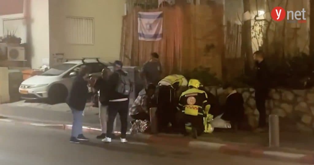Atac pe o stradă aglomerată din Tel Aviv: patru persoane rănite, atacatorul neutralizat.
