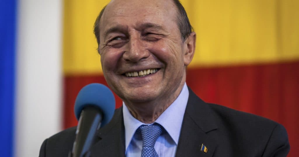 Băsescu, critică la adresa PSD și PNL în legătură cu alegerile: „Copiii îşi vor regăsi toate personajele comice de pe TikTok. Dacă ar veni şi Mircea…”