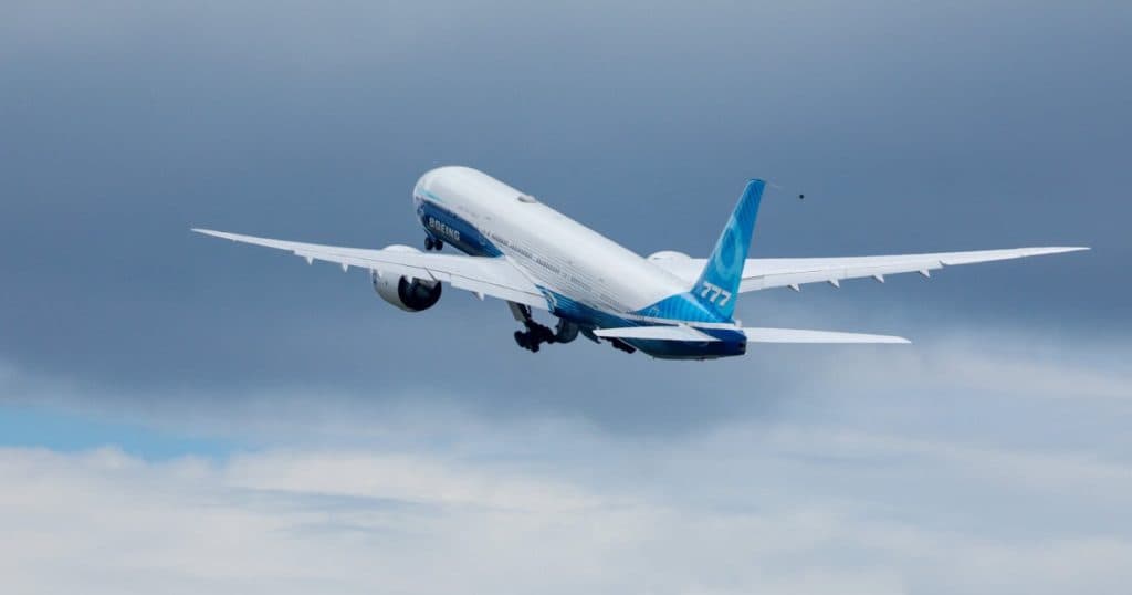 Boeing a reluat testele pentru avionul său cu fuzelaj larg 777X, după o defecțiune care a dus la suspendarea flotei în vară.