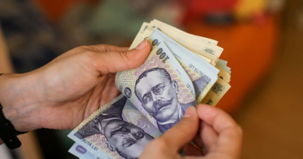 CNSP: Salariul mediu net va crește cu 6,2% în 2025, iar câștigul real se va amplifica cu 1,6%.