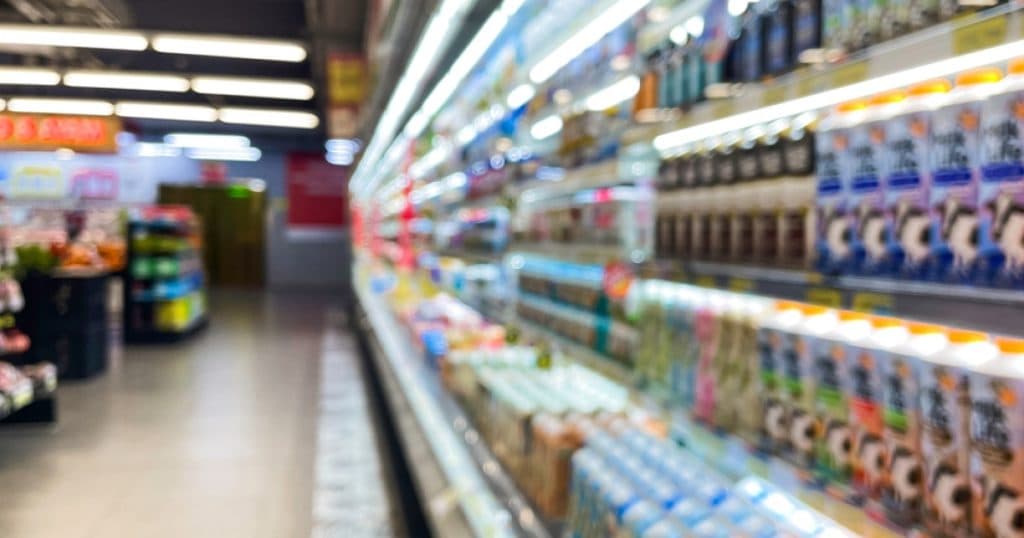 Coca-Cola retrage mai multe băuturi din magazinele din Europa din cauza conţinutului ridicat de clorat