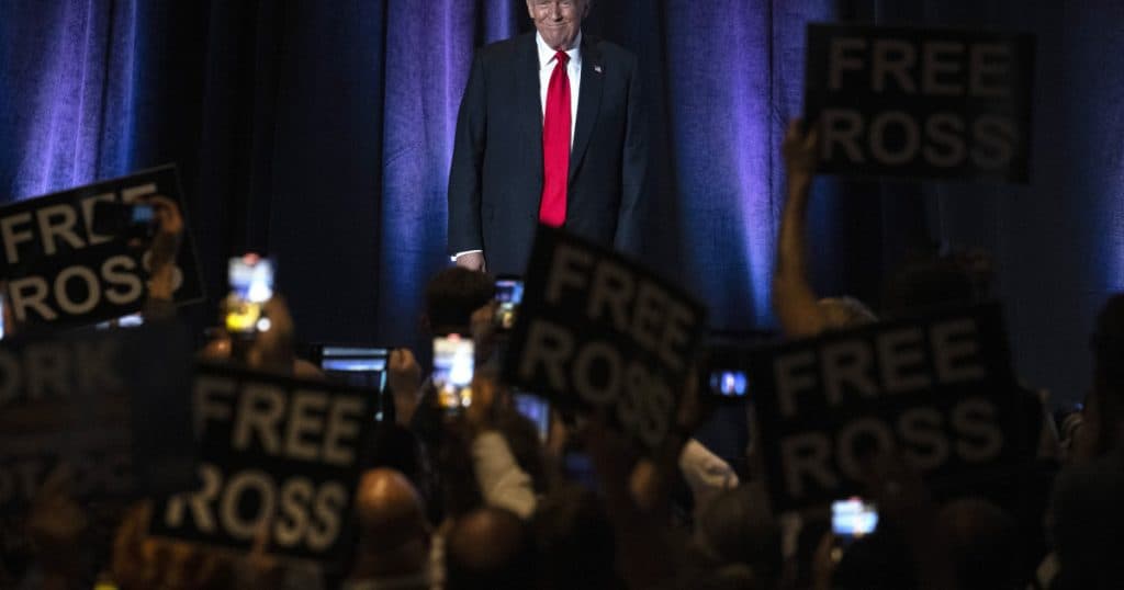 Cum a fost determinat Donald Trump să-l grațieze pe Ross Ulbricht, creatorul Silk Road, cea mai mare piață online de droguri