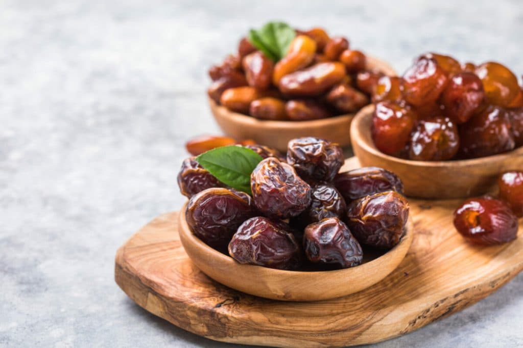Curmalele: Superalimentul care sprijină echilibrul hormonal al femeilor