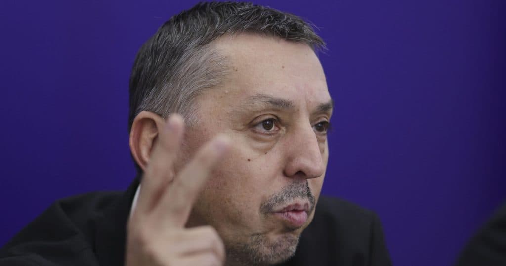 Daniel David: Consider că salariul de bază ar trebui să reflecte respectul pe care îl acordăm profesorului și educației.