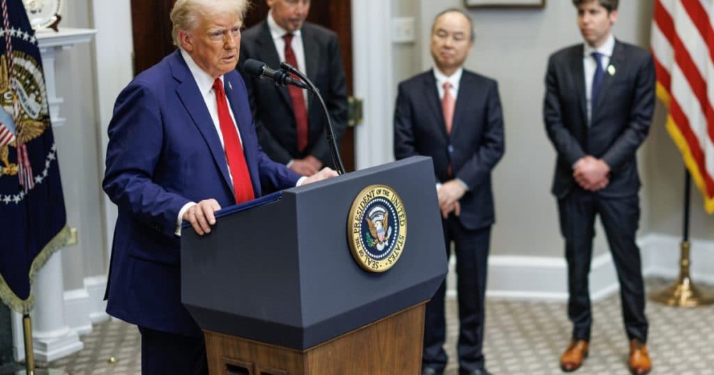 Donald Trump și conducerea OpenAI, SoftBank și Oracle au anunțat un proiect de 500 de miliarde de dolari pentru infrastructura AI.