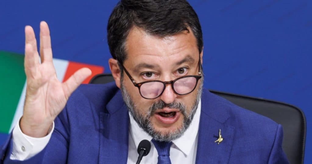 Vicepremierul italian Matteo Salvini, inspirat de Trump, amenință cu retragerea Italiei din Organizația Mondială a Sănătății.