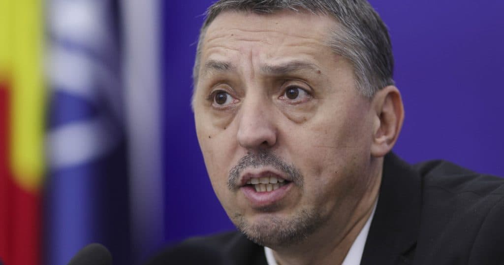 Ministrul Educației: Profesorii nu trebuie să solicite doar bani. Legea salarizării trebuie să ne aloce poziția corespunzătoare meritelor noastre.