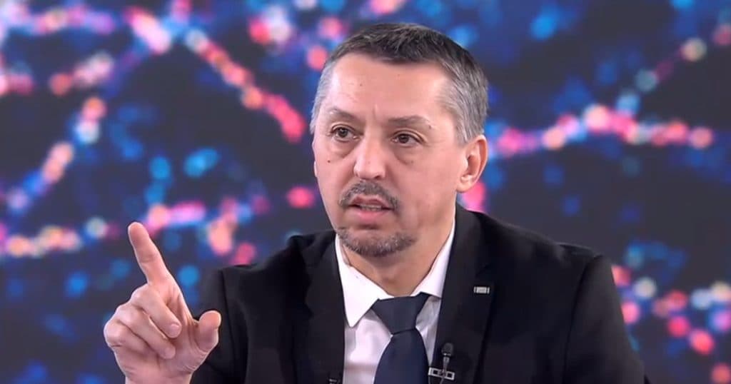 Răspunsul ministrului Daniel David la întrebarea „de ce a eșuat România Educată”