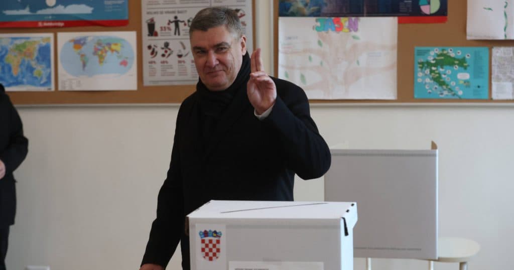 Exit-poll. Președintele croat Zoran Milanovic se îndreaptă spre o victorie categorică în alegerile prezidențiale.