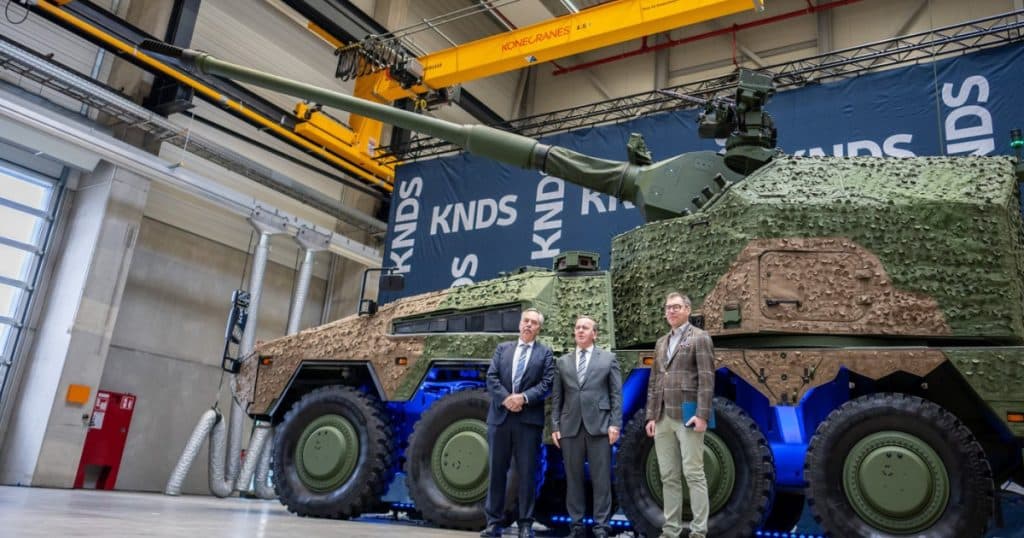 Germania a furnizat primul tun autopropulsat RCH 155, fabricat de KNDS, pentru artileria din Kiev. Câte astfel de arme va obține Ucraina?