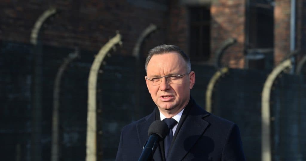 Importurile de gaze din Rusia nu ar trebui reluate niciodată. Președintele Poloniei solicită demontarea gazoductelor Nord Stream.