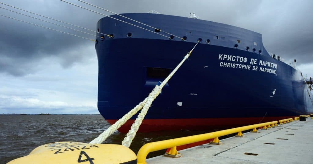 Industria petrolieră arctică a Rusiei a fost afectată semnificativ de sancțiunile impuse de SUA asupra navelor și depozitelor sale.