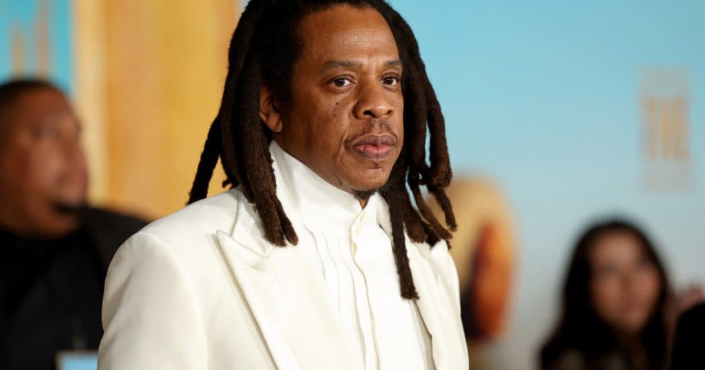 Jay-Z se confruntă cu acuzații de viol asupra unei minore. Modalitățile prin care rapperul a încercat să convingă justiția să respingă cazul.
