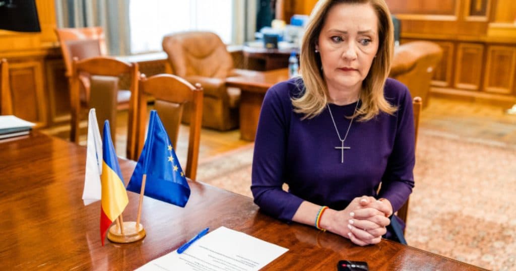 Lasconi, după stabilirea calendarului alegerilor: Politicieni mici, care se ocupă doar cu interesele personale