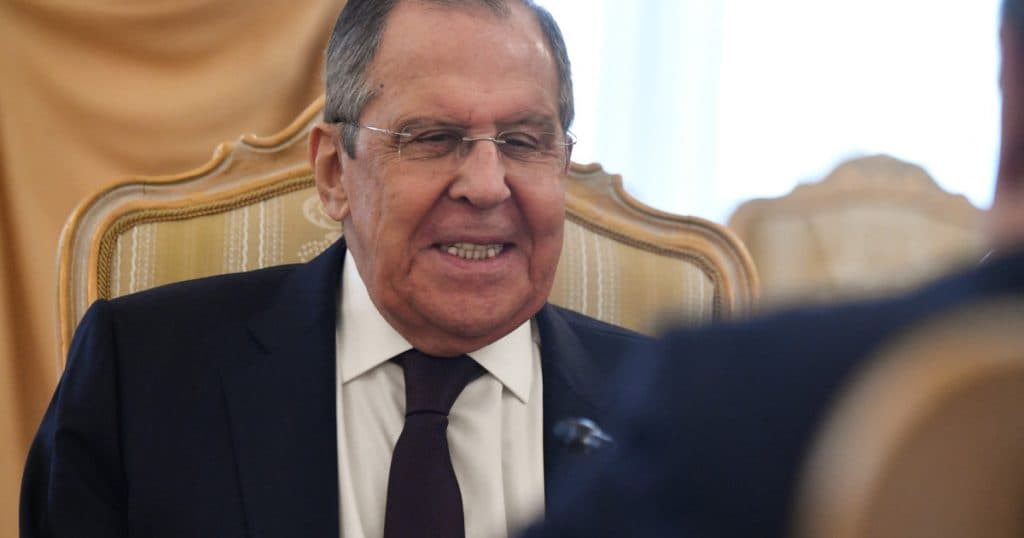 Lavrov explică așteptările lui Putin în legătură cu negocierile viitoare cu Trump: „Este necesară eliminarea amenințărilor”