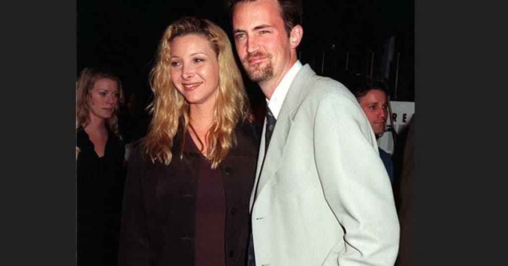 Lisa Kudrow a dezvăluit că a descoperit un bilet lăsat de Matthew Perry într-un borcan de biscuiți: „Am uitat. Momentul potrivit e totul.”