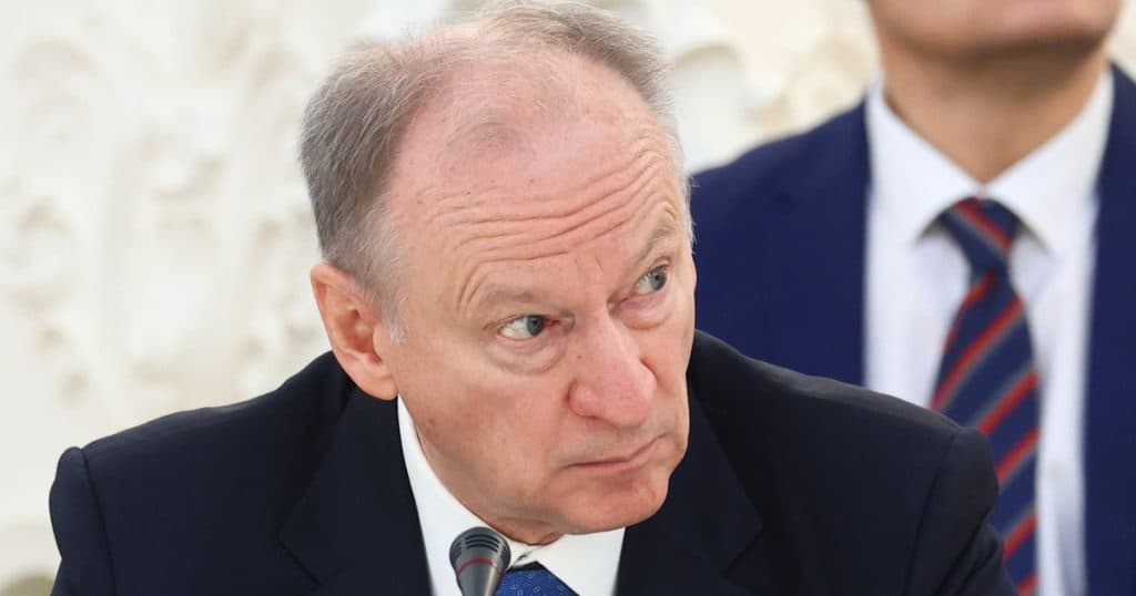 MAE își exprimă opinia după afirmația consilierului lui Putin că „UE nu mai are niciun drept de a reprezenta România”