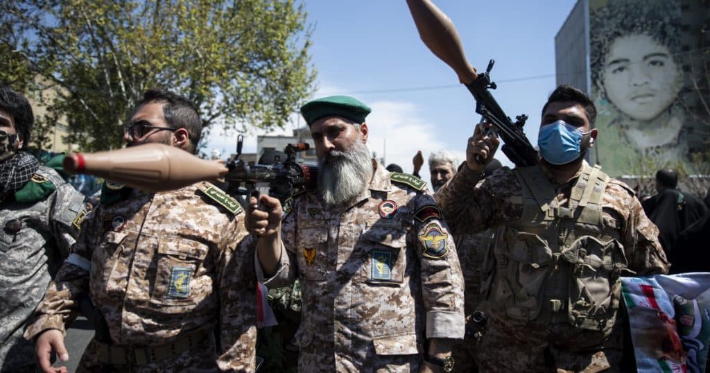 Manevre militare în vecinătatea instalațiilor nucleare din Iran. Clarificările oferite de autorități.