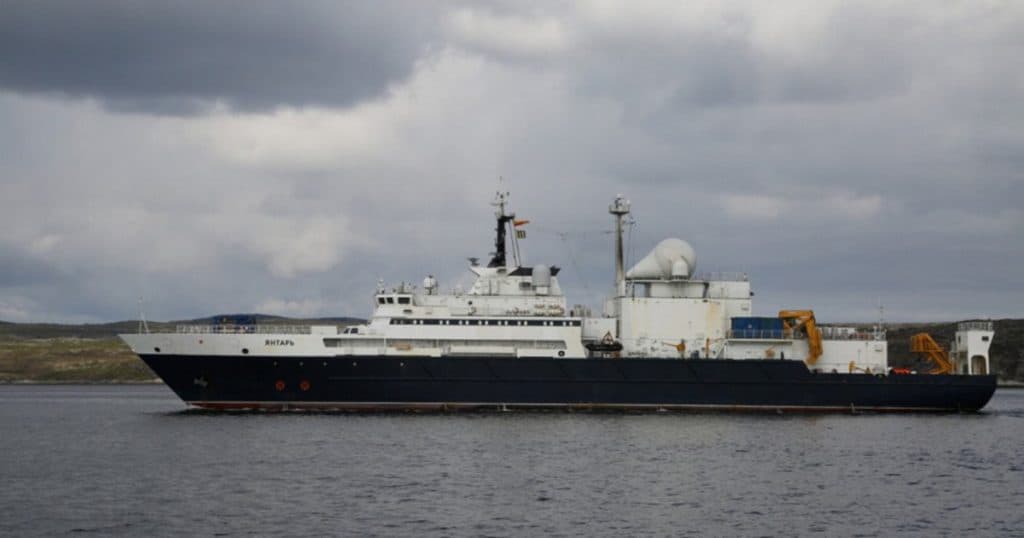 Marea Britanie îi transmite o avertizare lui Putin după descoperirea unei nave-spion ruse în Canalul Mânecii. „Știm ce faceți”