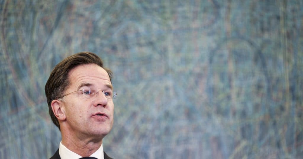 Mark Rutte acuză Rusia, la Lisabona, că încearcă să „submineze” NATO.