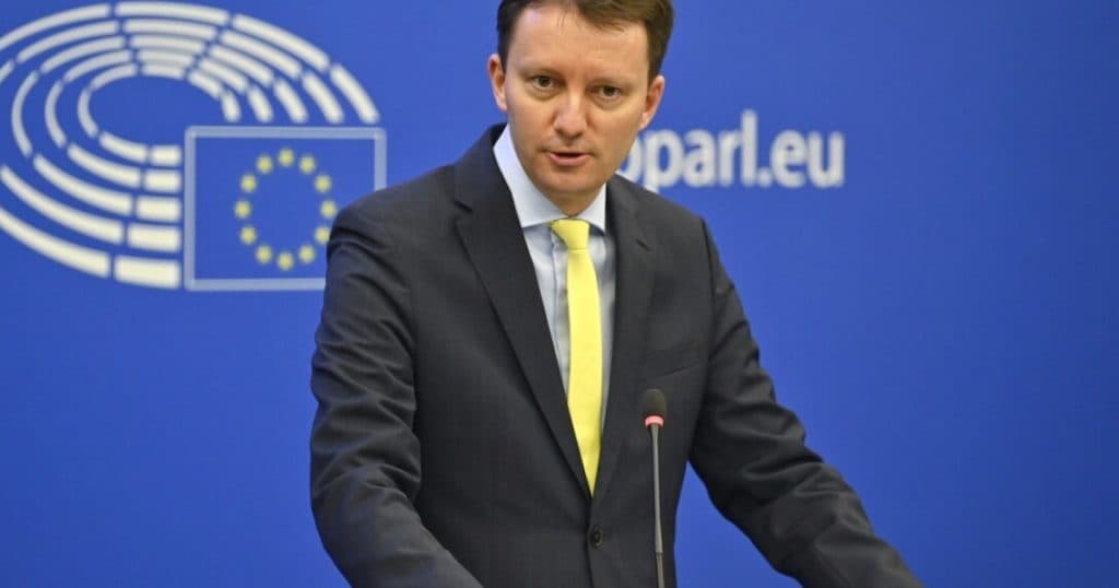 Mureşan, referitor la anchetele legate de alegerile din noiembrie: „Ar trebui să avem măcar rezultate preliminare înainte de vot”