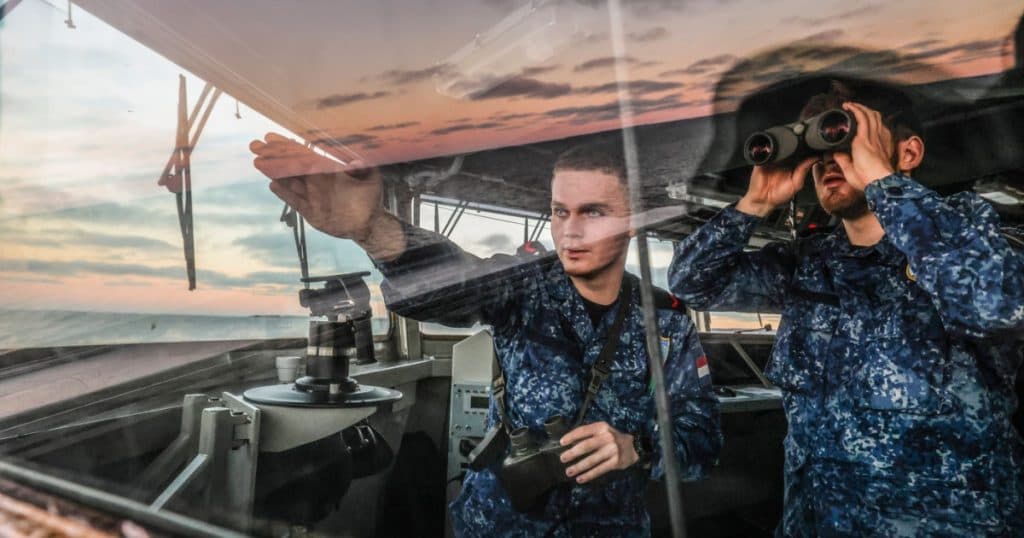 NATO supraveghează Marea Baltică, unde cabluri subacvatice au suferit daune. Comandant: Operăm ca o cameră de monitorizare.