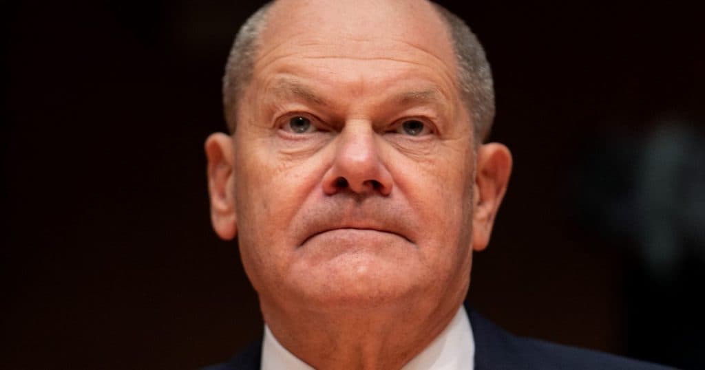 Olaf Scholz își depune candidatura pentru un nou mandat de cancelar al Germaniei la alegerile din februarie.