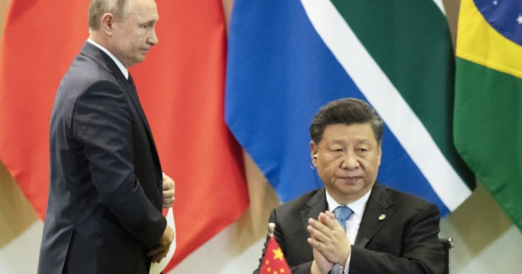 Colaborarea dintre Rusia și China nu este chiar „fără limite”. Hackerii susținuți de Beijing spionează sectorul de apărare al Moscovei.