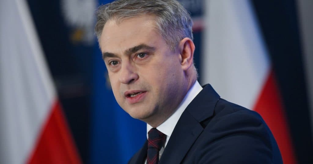 Polonia implementează măsuri speciale pentru a se apăra împotriva intervențiilor Kremlinului în alegeri. Care este costul unui agent al Moscovei?