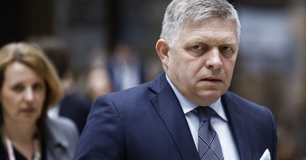 Premierul Slovaciei a convocat o ședință de urgență a Consiliului de Securitate, acuzând opoziția de pregătirea unei lovituri de stat.