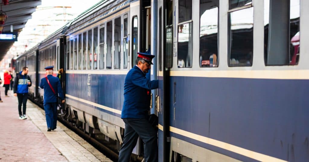 Presa ungară se întreabă de ce programul trenurilor nu a fost actualizat după aderarea României la Schengen.