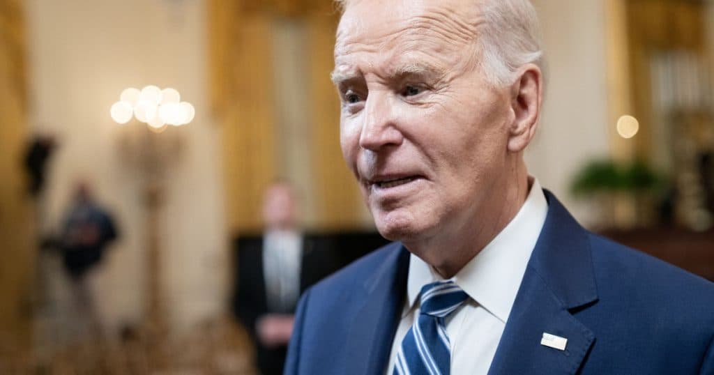 Președintele Biden își exprimă dezacordul față de alegerea Meta de a suspenda verificarea datelor. „Este rușinoasă”
