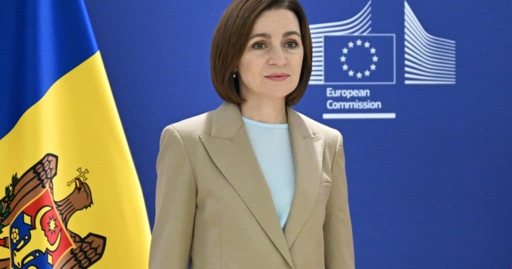Președintele Moldovei afirmă că asistența financiară pentru Transnistria poate fi oferită doar după retragerea trupelor ruse.