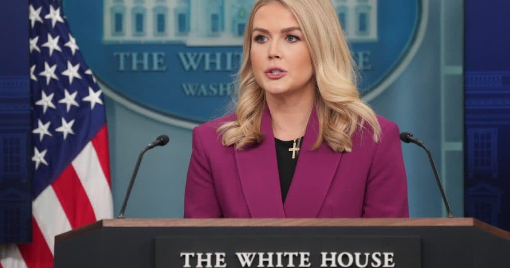Primele detalii ale administrației Trump despre dronele care au provocat panică în SUA anul trecut. Ce comunică Casa Albă