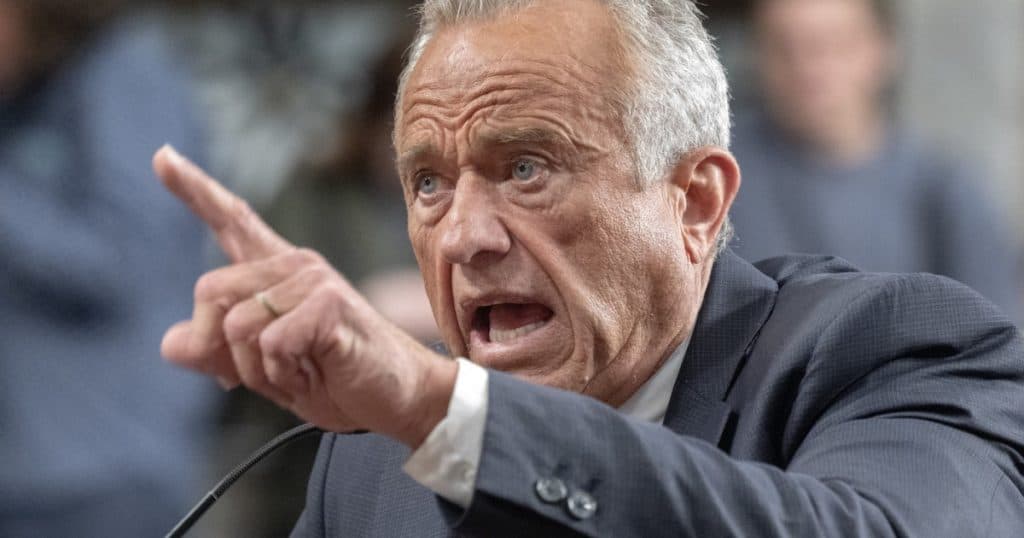 Robert F. Kennedy Jr. a fost atacat de democrați în legătură cu vaccinurile în cadrul audierii din Senat. „Ne toarnă minciuni”