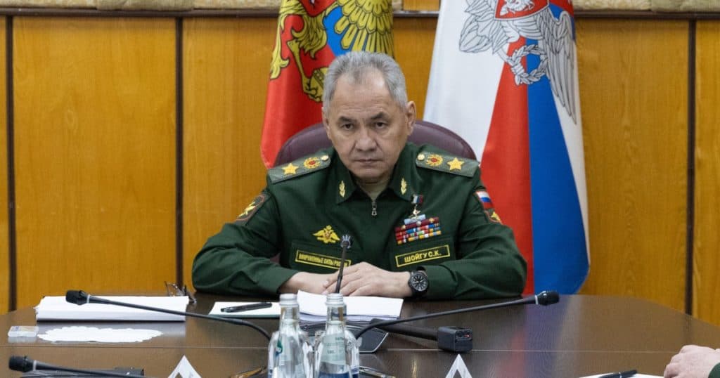 Rusia reiterează riscul unui conflict nuclear cu NATO prin declarațiile lui Serghei Șoigu.