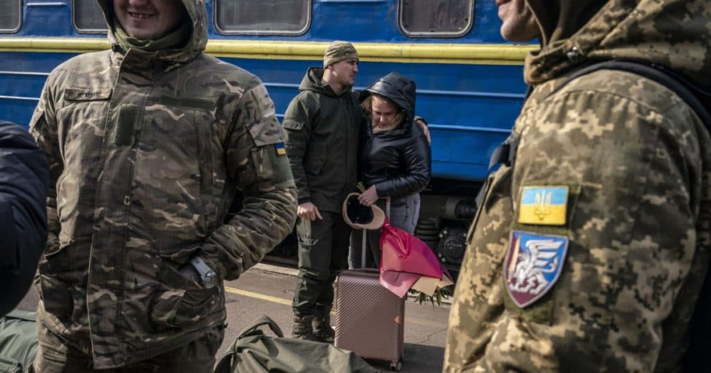 Ucraina contestă „transferul masiv” de personal al Forțelor Aeriene către Infanterie, în contextul deficitului de trupe.