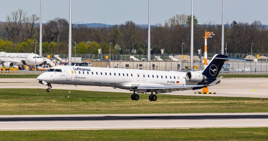 Un avion care efectua cursa Sibiu – Munchen a aterizat de urgență la Timișoara. Motivul deciziei comandantului.