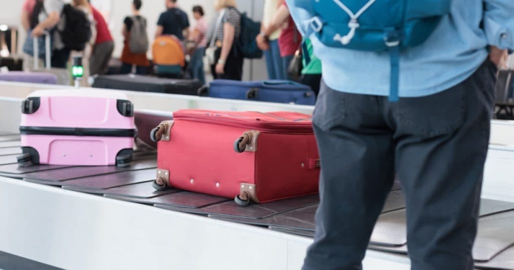 Un politician din Portugalia este acuzat de furtul de valize în aeroporturi.